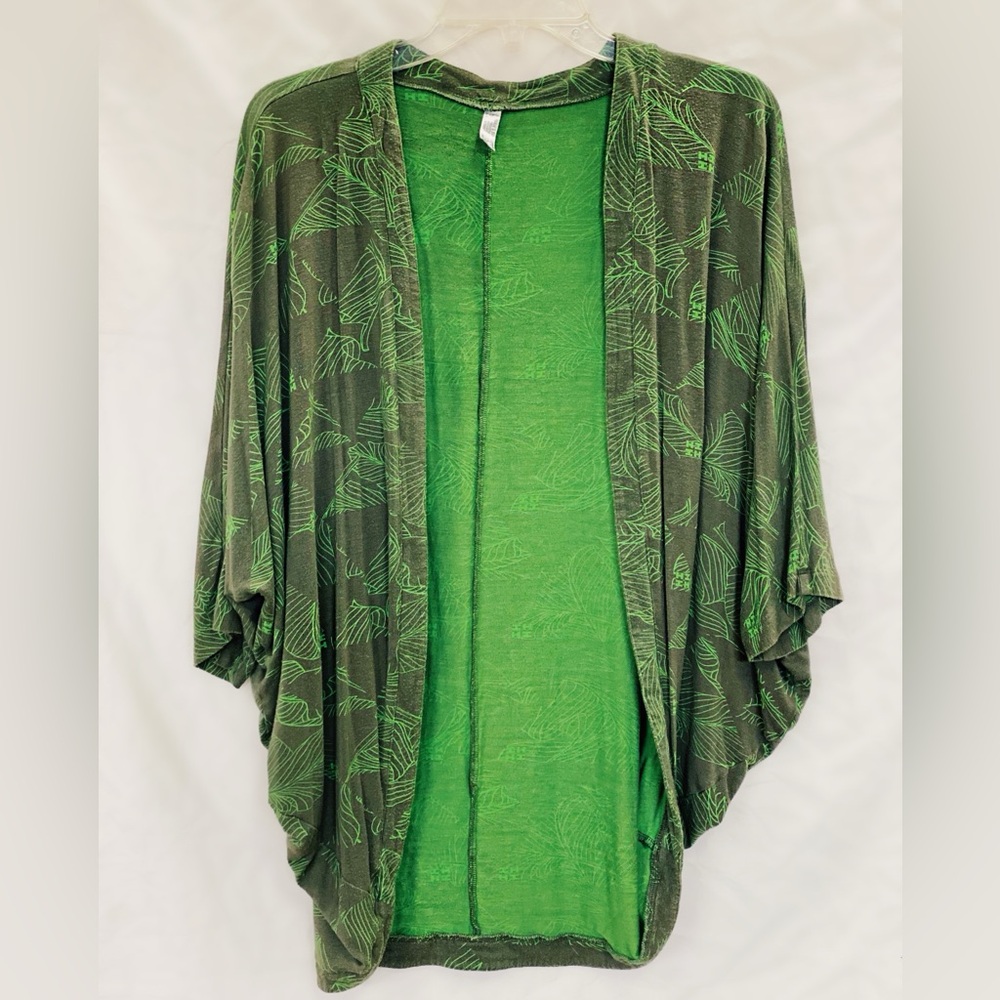 Hawaii's Finest Green Aloha Collection Cardigan